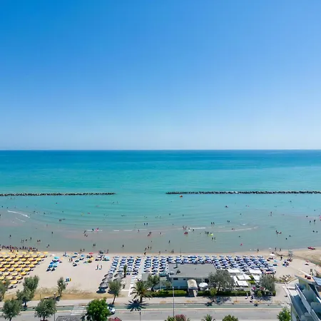 Alto Mare Villa Rosa Di Martinsicuro