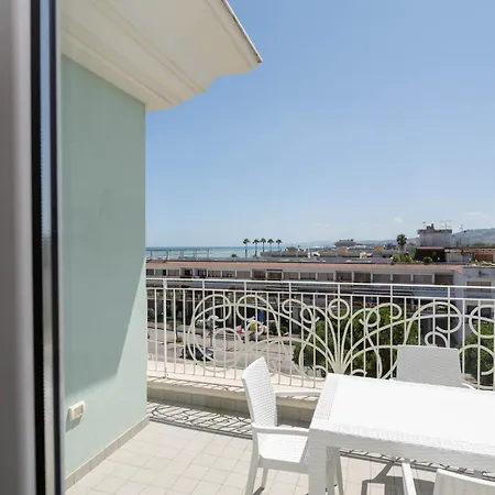 Altomare - Vibra * Villa Rosa Di Martinsicuro