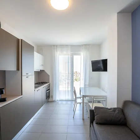 Alto Mare Villa Rosa Di Martinsicuro