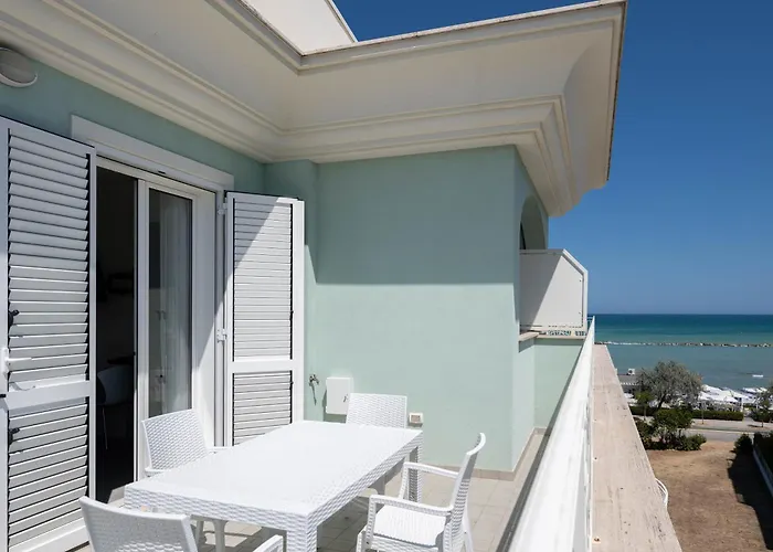 Altomare - Vibra Apartment Villa Rosa Di Martinsicuro